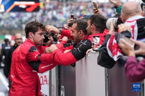 F1日本大奖赛：维斯塔潘提前锁定年度车手总冠军休闲区蓝鸢梦想 - Www.slyday.coM