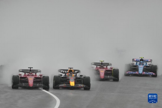 F1日本大奖赛：维斯塔潘提前锁定年度车手总冠军休闲区蓝鸢梦想 - Www.slyday.coM