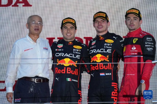 F1日本大奖赛：维斯塔潘提前锁定年度车手总冠军休闲区蓝鸢梦想 - Www.slyday.coM