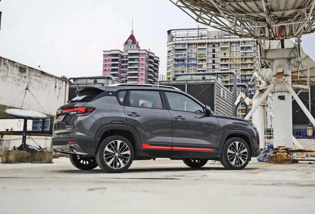 长安cs35plus新车型售7.99万元 降低门槛提升性价比-新浪汽车