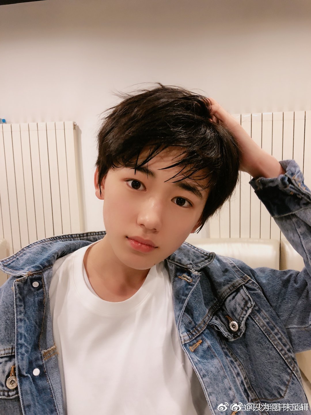 那要问问巴蜀中学高一的宋亚轩同学了在大家眼皮底下长大的他绝对有发