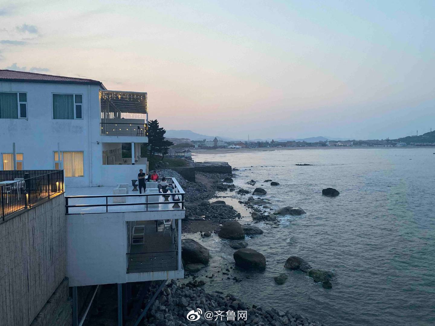 青岛最美乡村里，排排土屋摇身一变成民宿