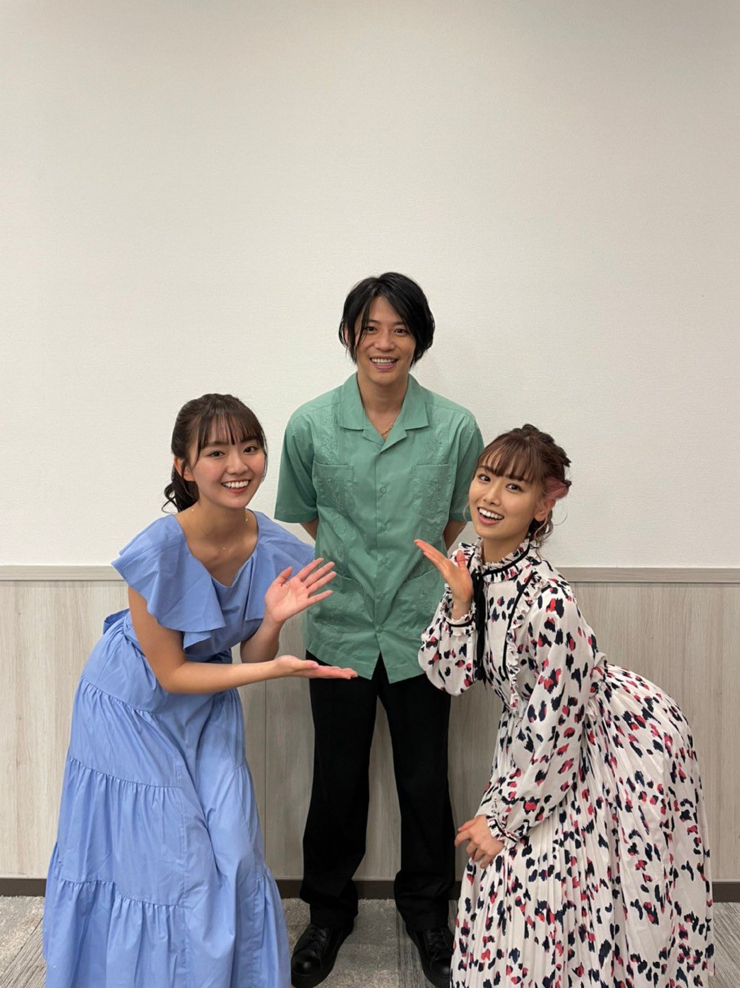 本月的青柳尊哉小屋 特利迦泽塔双女主