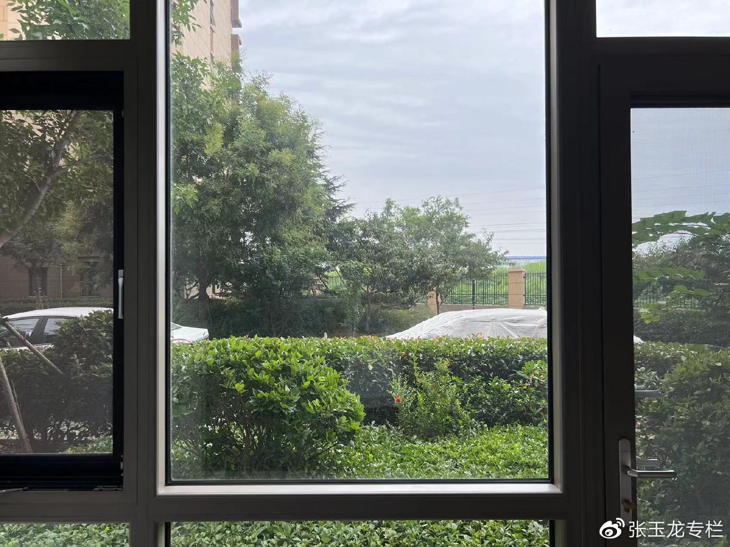 窗户漏风怎么处理比较好?原来这么简单就搞定了|玻璃|门窗|缝隙|窗扇|玻璃胶_新浪新闻