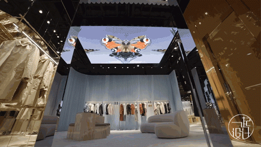 burberry 携手腾讯,首家社交零售精品店上线