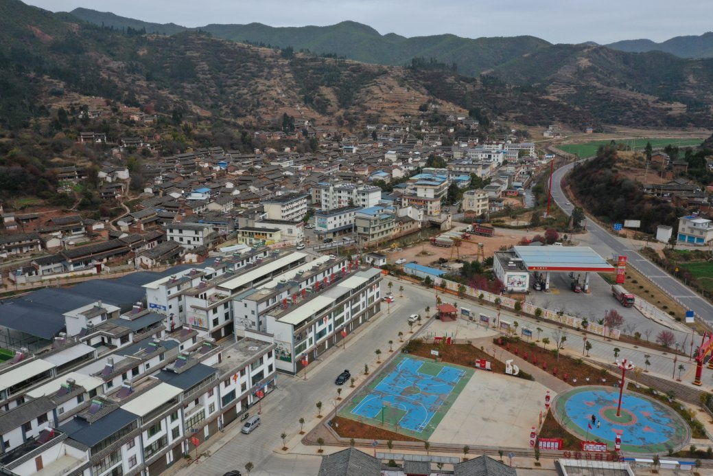 云南牟定创意点亮美丽乡村产业助力乡村振兴