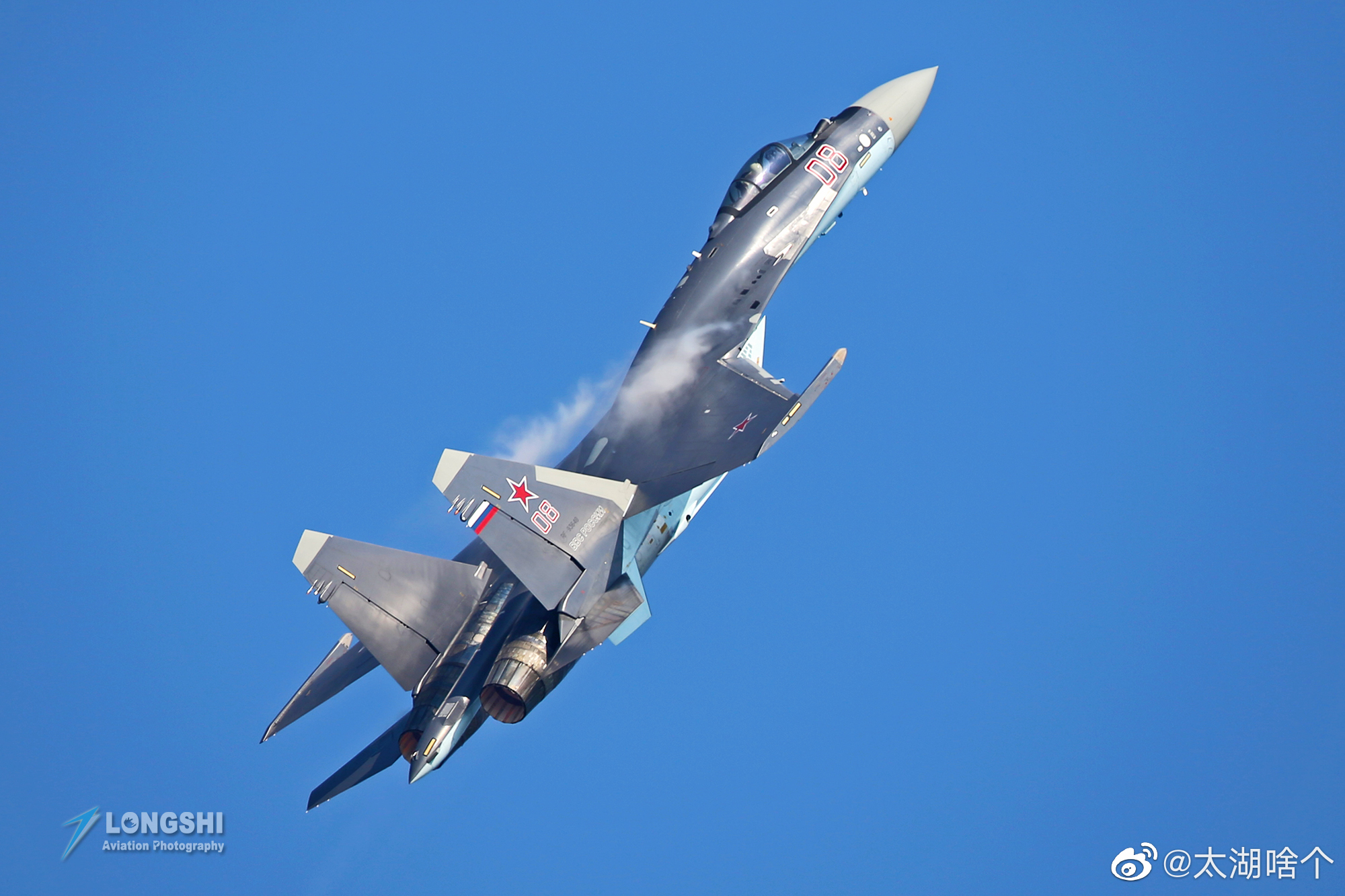 俄罗斯苏霍伊设计局在苏-27战斗机上是不断挖潜力