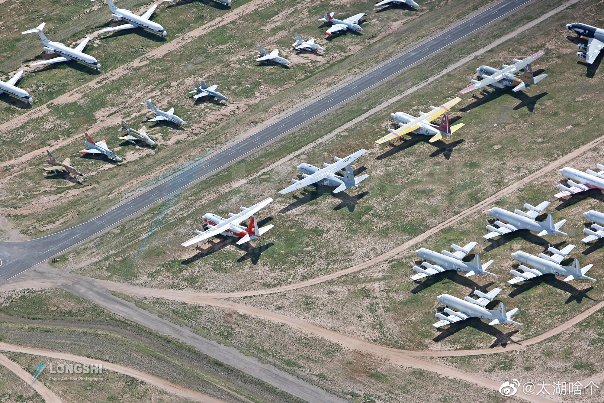 在美国亚利桑那州的图森 有个著名的 飞机坟场 在美国亚利桑那州的图森 有个著名的 飞机坟场