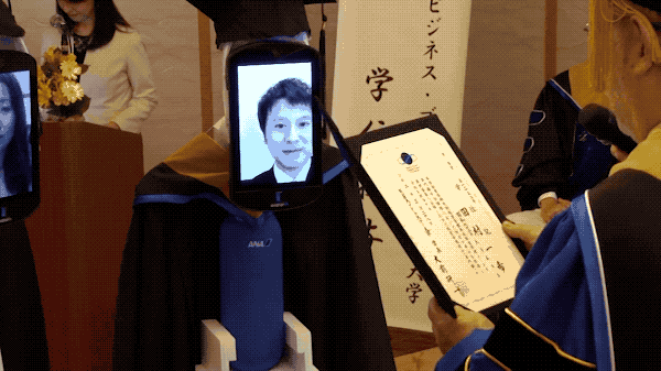 线上毕业典礼有多好笑哈哈哈哈哈!从此以后,居家上大学不是梦!休闲区蓝鸢梦想 - Www.slyday.coM 线上毕业典礼有多好笑哈哈哈哈哈!从此以后,居家上大学不是梦!休闲区蓝鸢梦想 - Www.slyday.coM