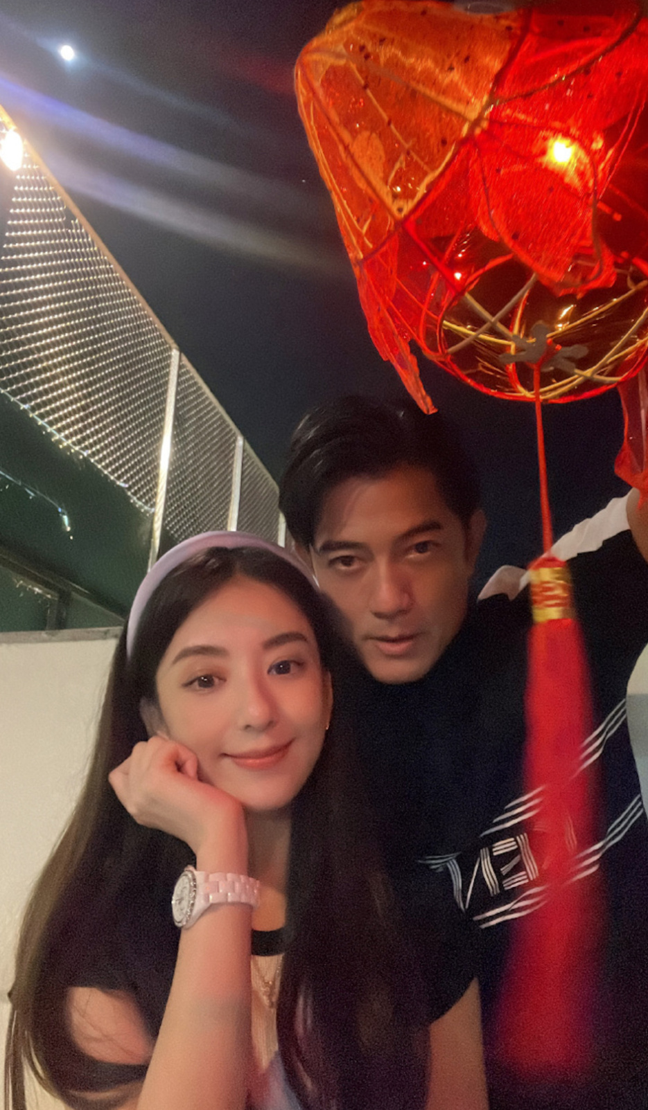 方媛庆祝结婚6周年戴的首饰就超过50万 郭富城婚后曾被指吝啬|方媛