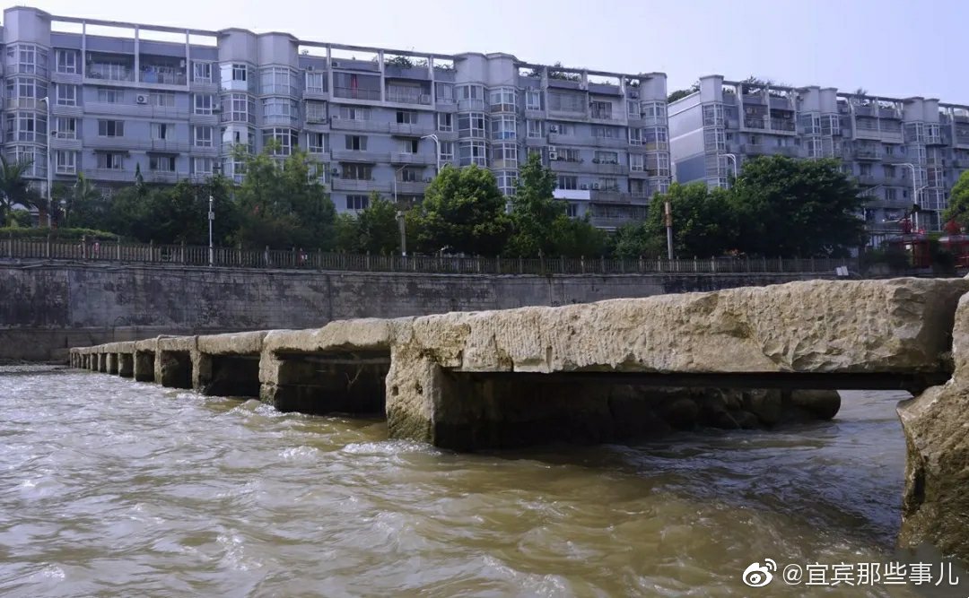 宜宾筠连明代万寿桥,见证百年变迁史
