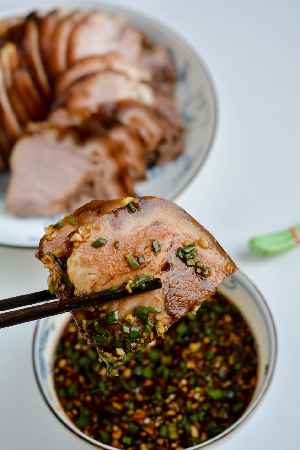 国庆节，一锅炖2个肘子2个猪蹄，又解气又解馋，从没这么痛快过休闲区蓝鸢梦想 - Www.slyday.coM