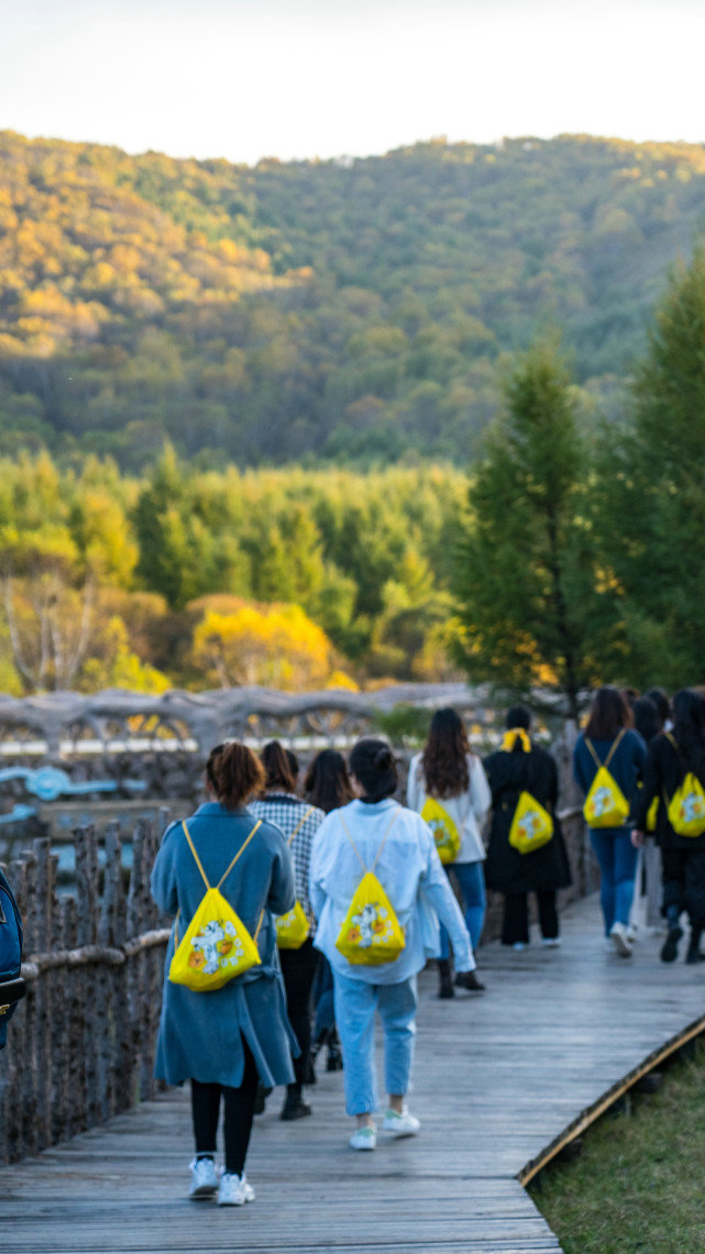 十一长假去哪?北京自驾4小时有个七彩森林,带上家人能畅玩3天休闲区蓝鸢梦想 - Www.slyday.coM 十一长假去哪?北京自驾4小时有个七彩森林,带上家人能畅玩3天休闲区蓝鸢梦想 - Www.slyday.coM
