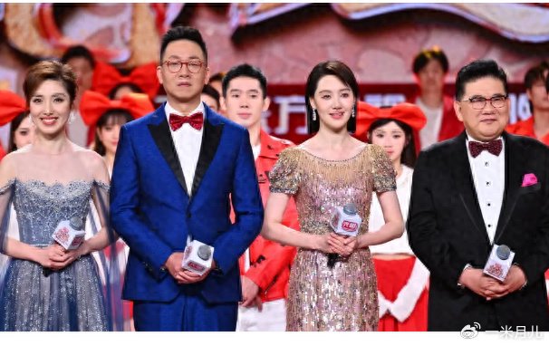 冯琳正式入职东方卫视,已多次被重用,参加主持人大赛!|中国传媒大学|中央广播电视总台2023主持人大赛|新人|共青团员|陈辰_新浪娱乐_新浪新闻