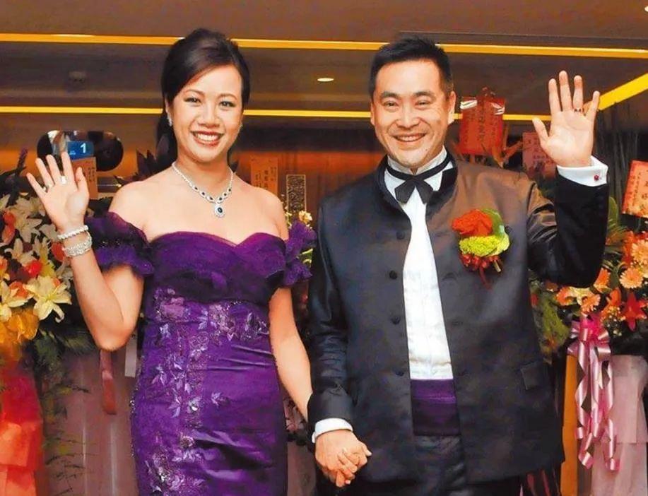 新光大公主吴欣盈孕身登记结婚,打了六年离婚官司,备