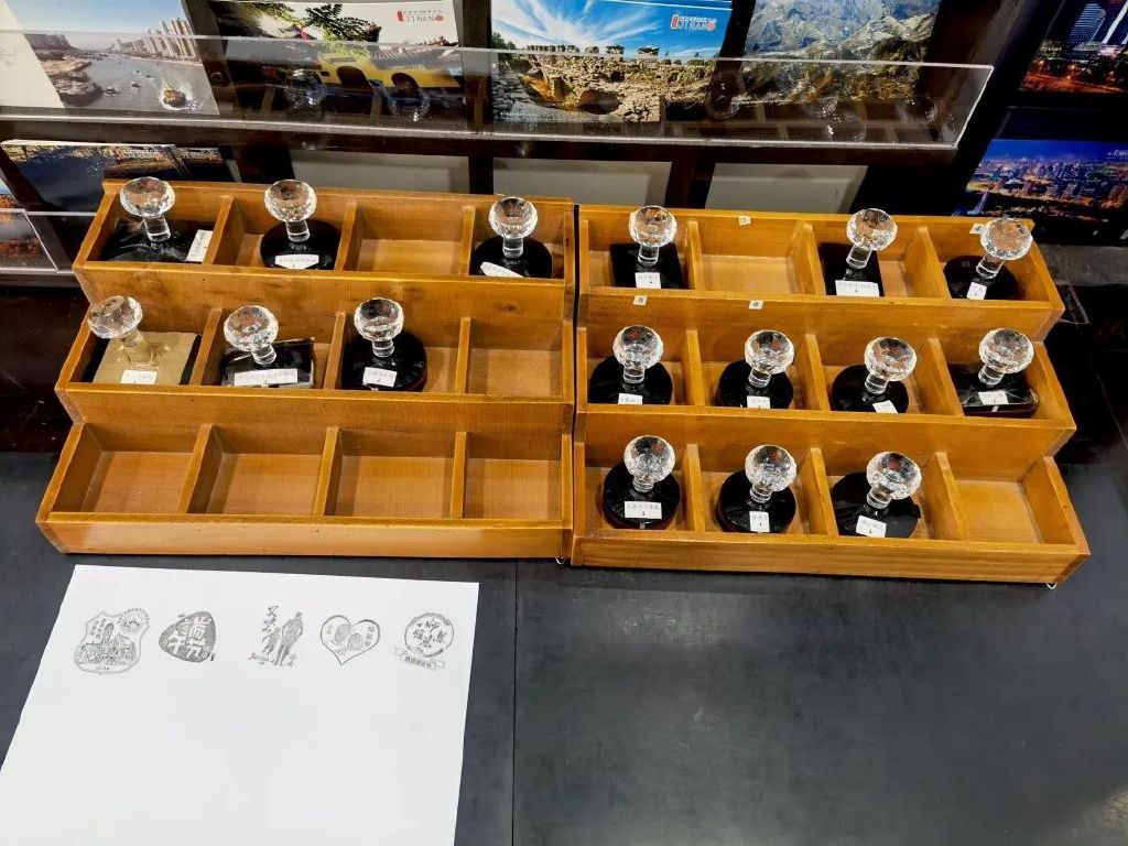 三行情书、林徽因花纹书信……你可以永远相信华夏书信的美！休闲区蓝鸢梦想 - Www.slyday.coM