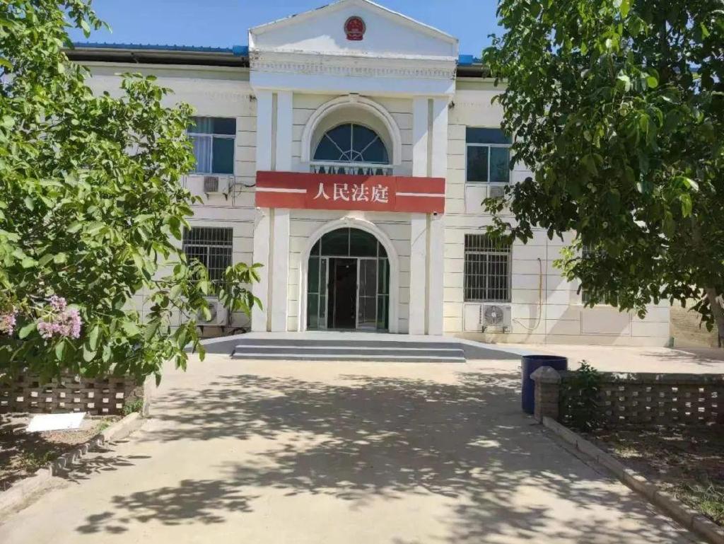 礼泉县人民法院叱干法庭位于礼泉县北部山区,辖叱干镇,南坊镇,建陵镇