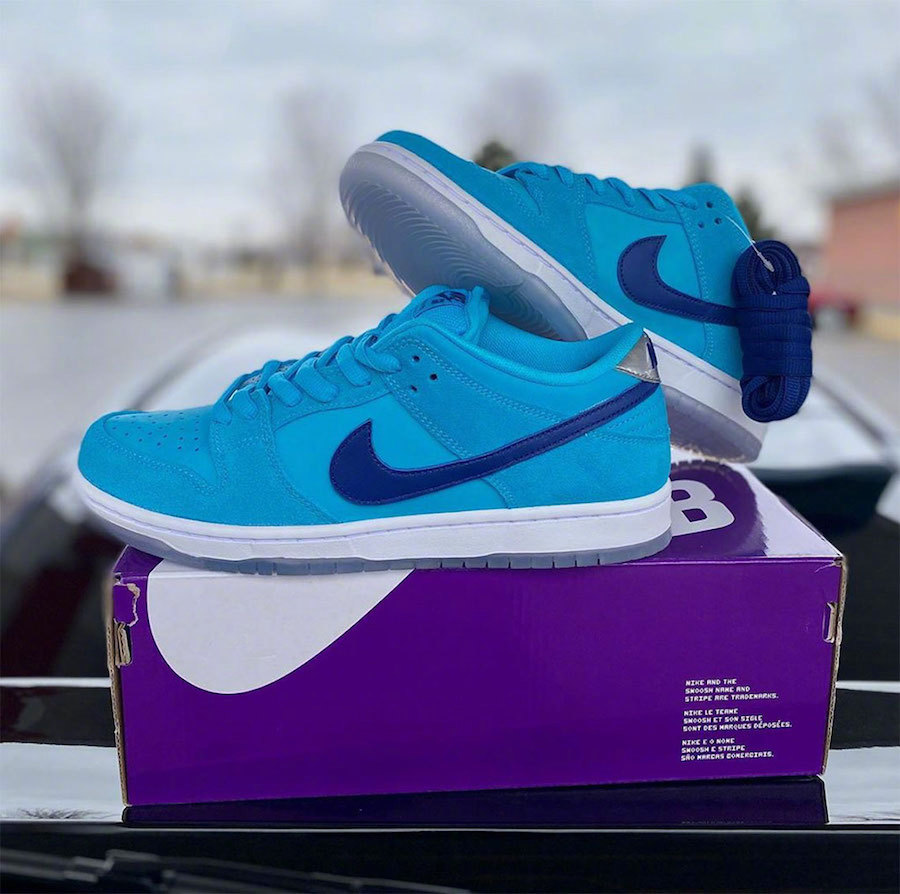 nike sb dunk low "blue fury",绒面革的鞋面加上冰蓝色的外底