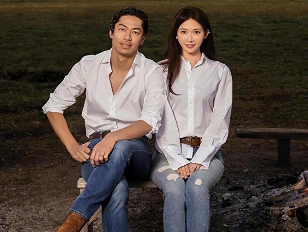 日本进入世界杯16强,黑泽良平发文庆祝,透露孩子抓周细节