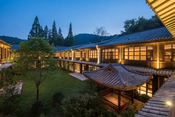 春暖花开时去赏古风新韵酒店景区又多了这些时髦新玩法还有满500元减