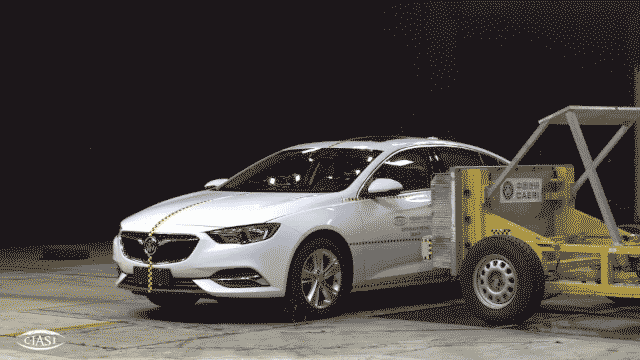 2020中保研首个碰撞测试结果公布 别克君威开了个好头-新浪汽车