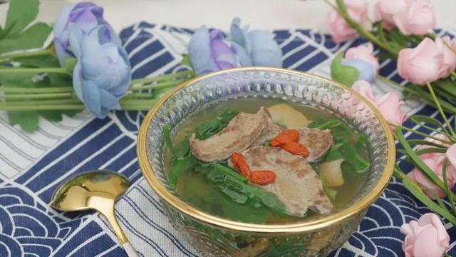 阳春三月三荠菜赛仙丹清肝养胃降脂补钙遇见这菜多买点