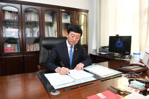 代表委员履职这几年丨全国人大代表金雄时刻不忘代表