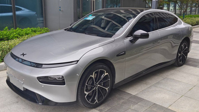 20万元电动车内卷比亚迪长安施压二手小鹏p7贬值5千