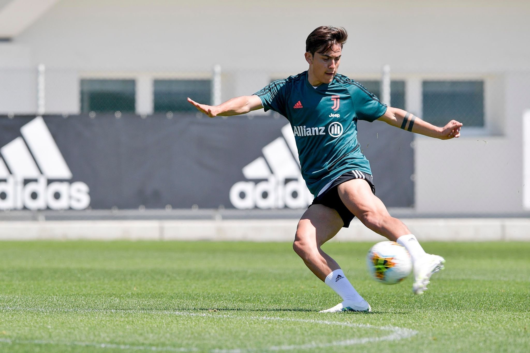 迪巴拉78787878_高清图集_新浪网