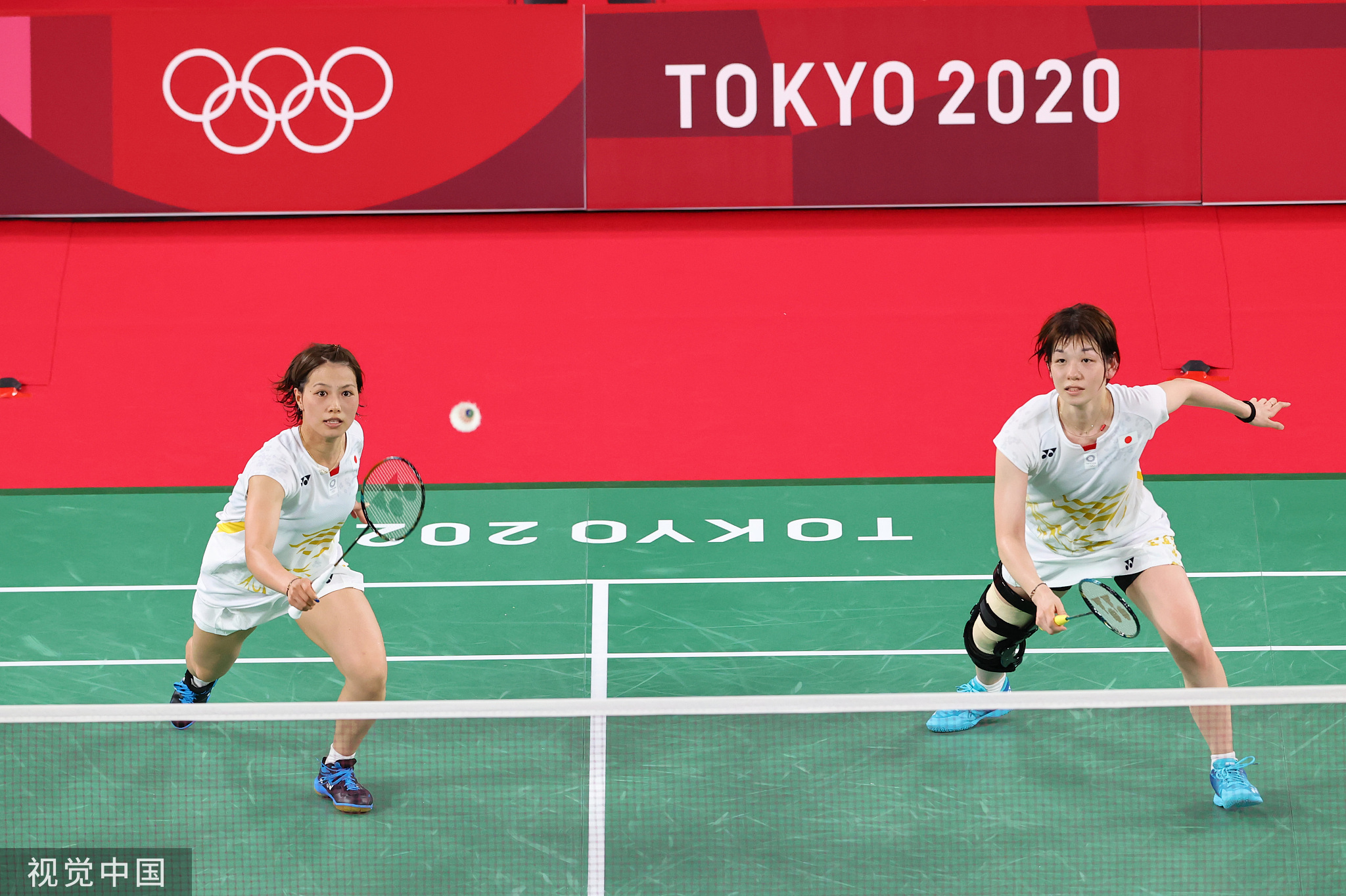 广田彩花的护具令球迷揪心