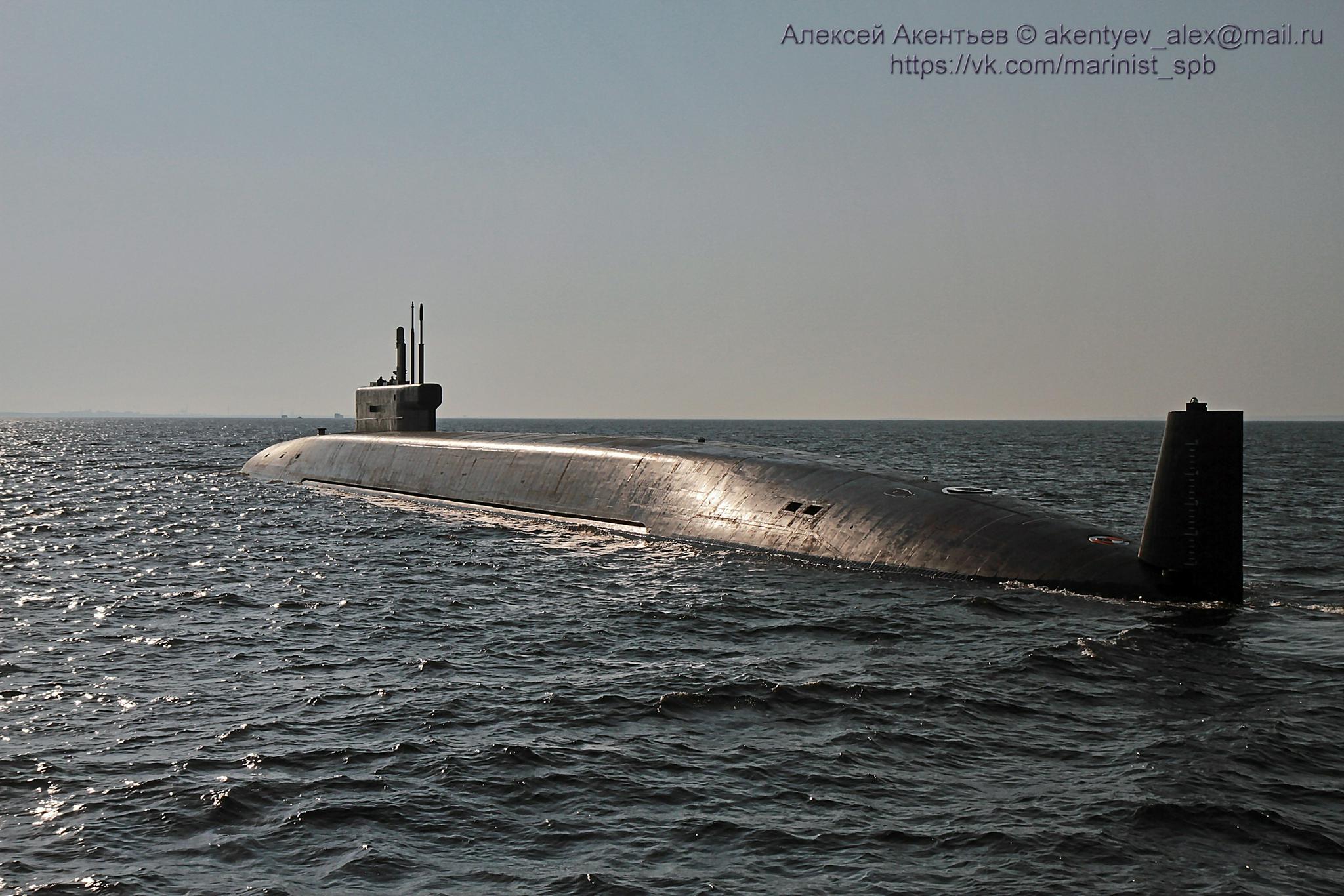 俄罗斯海军最新的战略导弹核潜艇955a型"弗拉基米尔大公"号已停