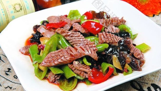 爆炒腰花家常的做法,两种做法,简单又好吃|猪腰|烹饪|营养|红椒|备用_新浪新闻