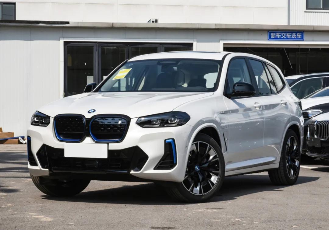 车300:售价近40万的宝马纯电suv被曝动力电池存风险,投诉量暴增