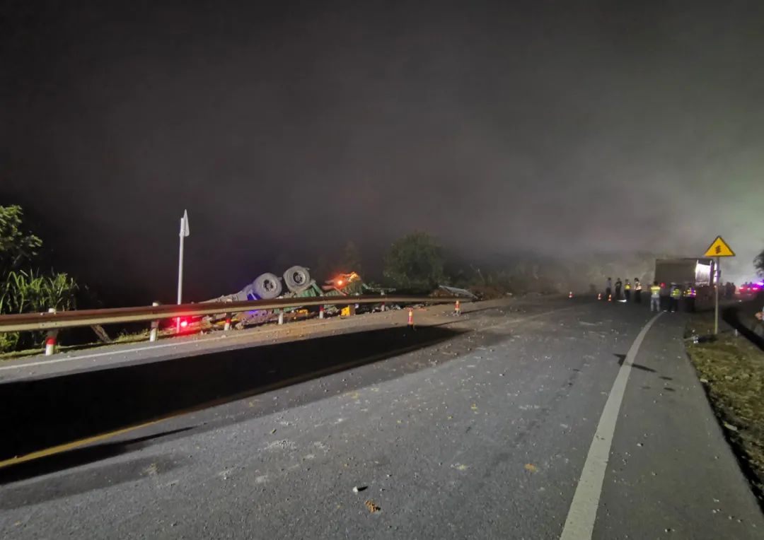 辅警执勤遭车碾压,不幸殉职!当天正好是他39岁的生日……休闲区蓝鸢梦想 - Www.slyday.coM 辅警执勤遭车碾压,不幸殉职!当天正好是他39岁的生日……休闲区蓝鸢梦想 - Www.slyday.coM