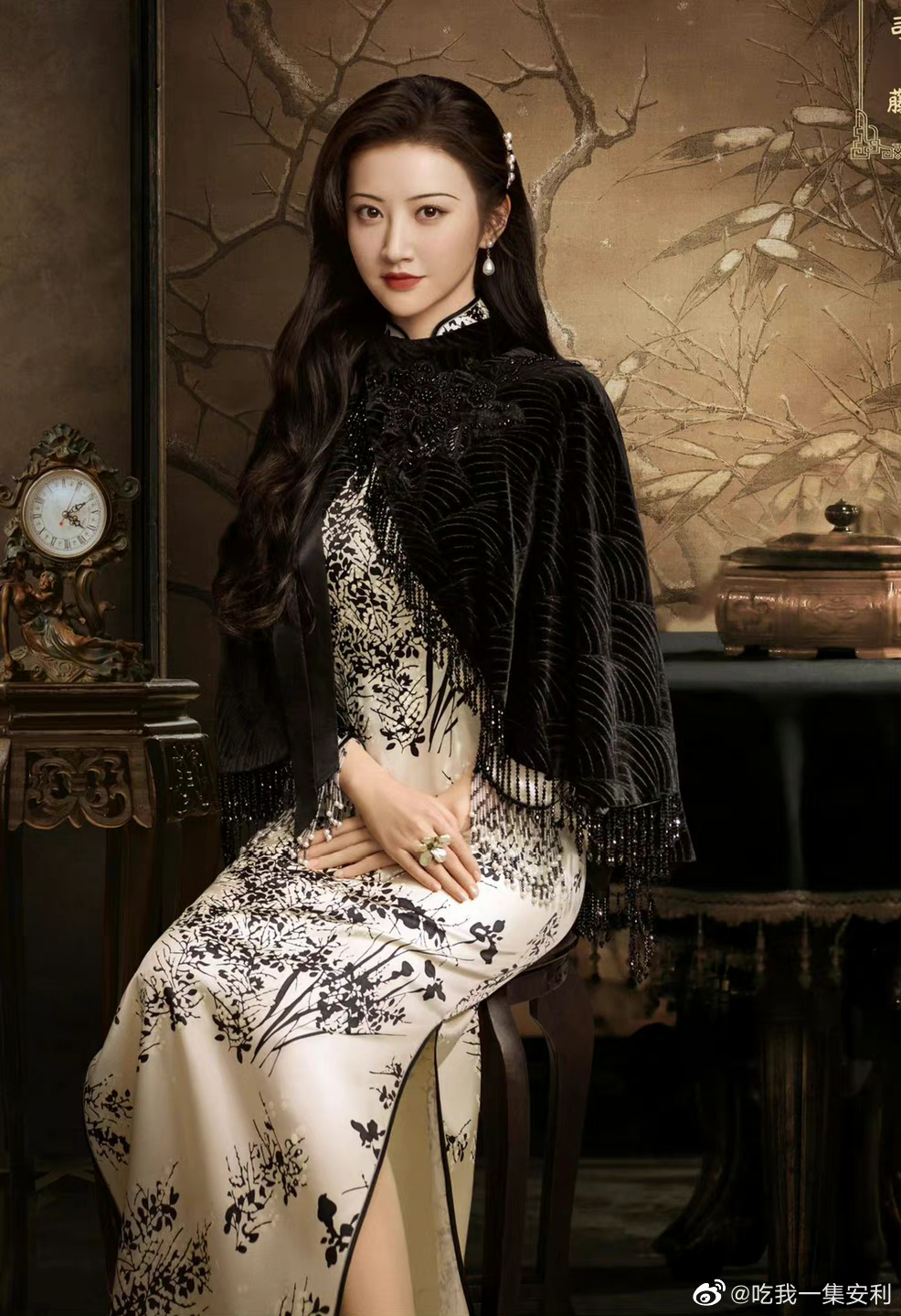 司藤旗袍高清照片图片