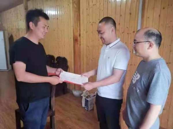 用“金融大手”拥抱春天！今天开工大吉，来听听三位普通人对新年的期待休闲区蓝鸢梦想 - Www.slyday.coM