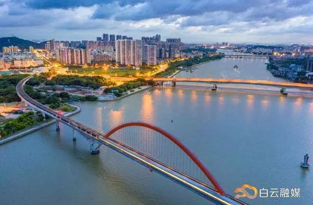 两座桥,金沙洲的"突围"出路