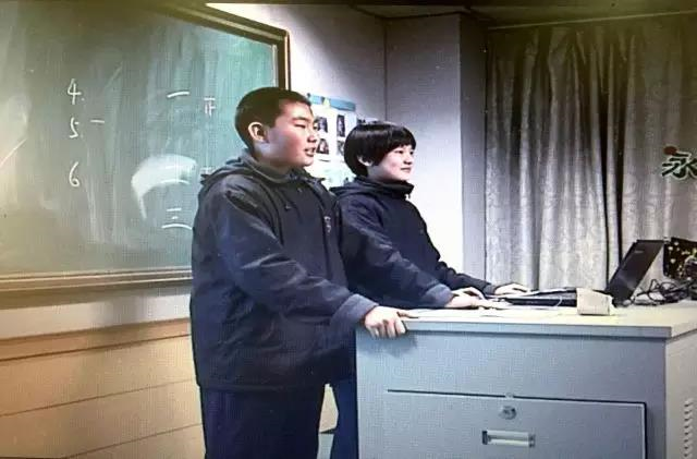 22岁女孩成为董明珠秘书,登上热搜的她原来毕业于石家庄这所学校休闲区蓝鸢梦想 - Www.slyday.coM 22岁女孩成为董明珠秘书,登上热搜的她原来毕业于石家庄这所学校休闲区蓝鸢梦想 - Www.slyday.coM