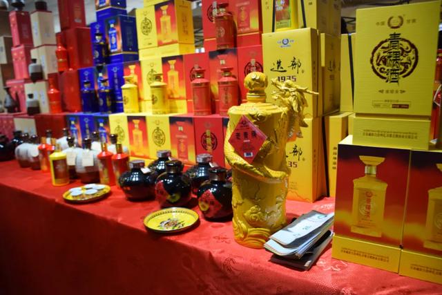 「观摩手记」酿造藏乡幸福好味|青稞|甘南|酒业_新浪新闻