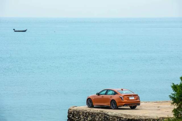 CT5治好了我被驾驶辅助支配的精神内耗休闲区蓝鸢梦想 - Www.slyday.coM