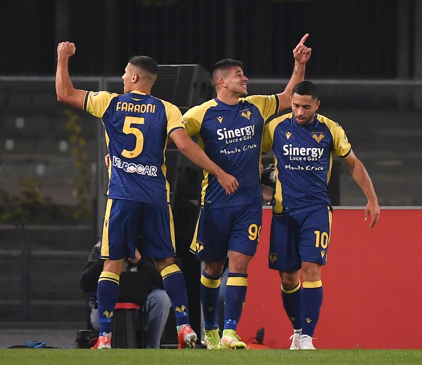 (体育)足球——意甲:维罗纳胜尤文图斯