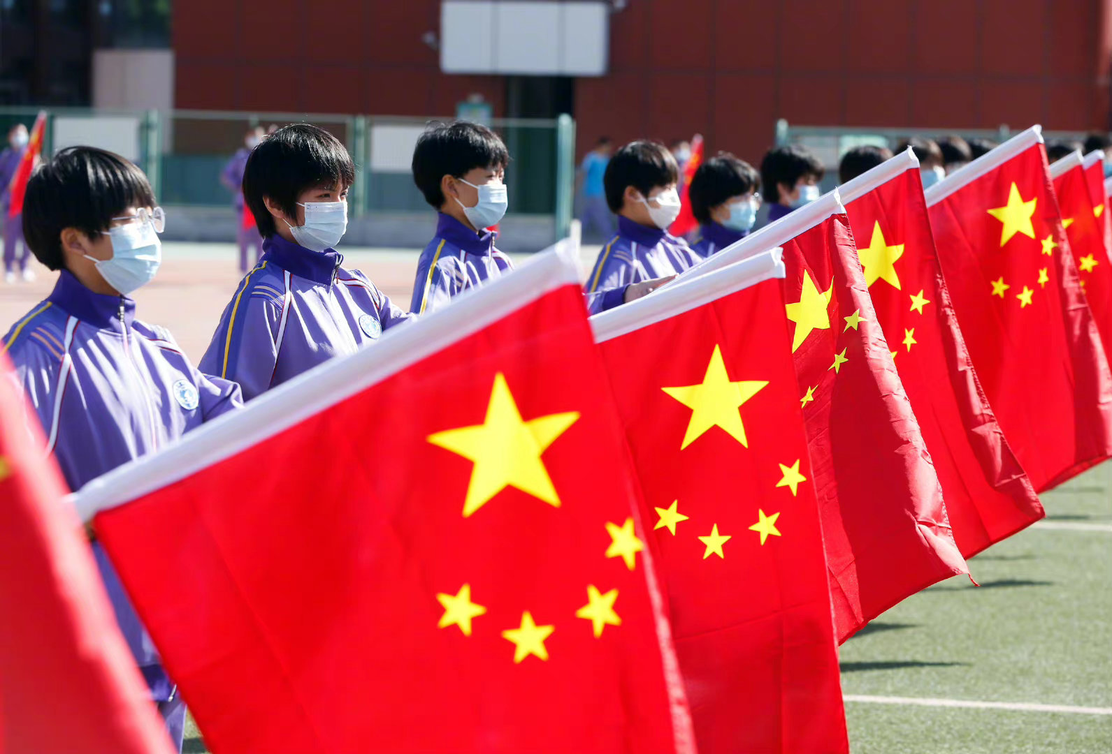 国旗尺寸规格标准 各国三色旗设计特点