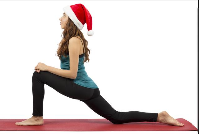 及膝长筒靴下的铅笔腿,是你想要的吗?