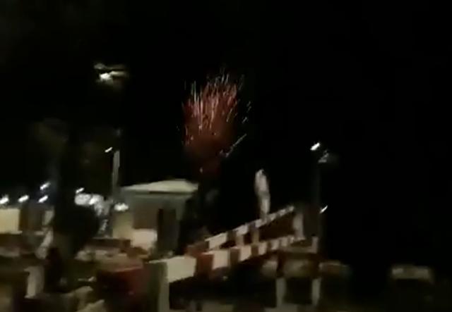 美国在阿富汗近20年军事行动结束！耿爽谈外军撤出阿富汗：纠错的开始 塔利班鸣枪庆祝美军撤离休闲区蓝鸢梦想 - Www.slyday.coM