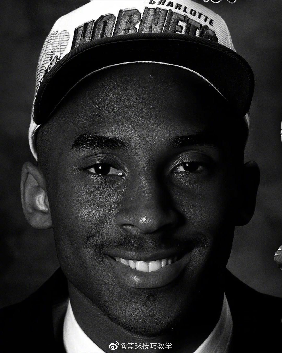 分享一组科比高清黑白照,mamba forever!_高清图集_新浪网