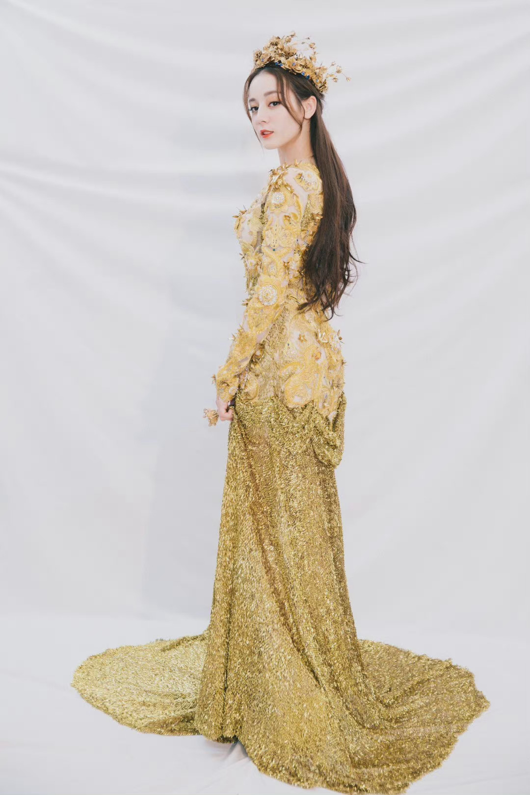 期待演员迪丽热巴待播剧《驭鲛记 安