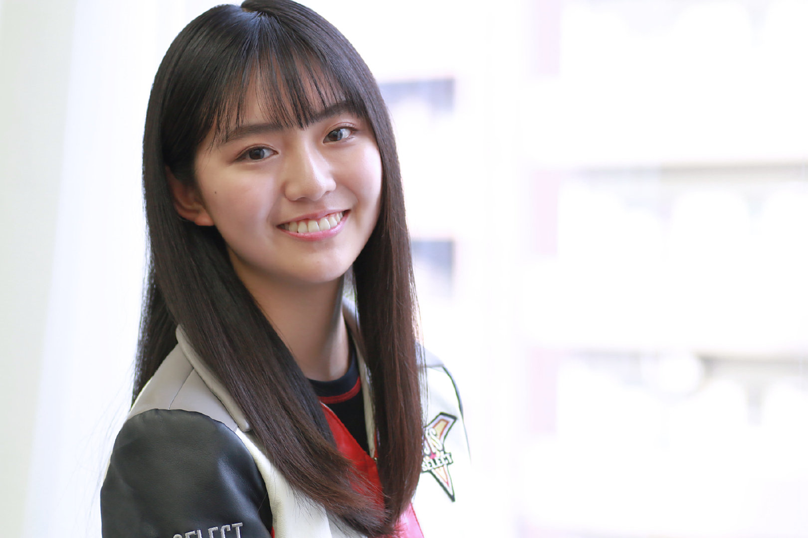 豊田ルナ访谈:被"诞生25周年的奥特曼"选中当女主角