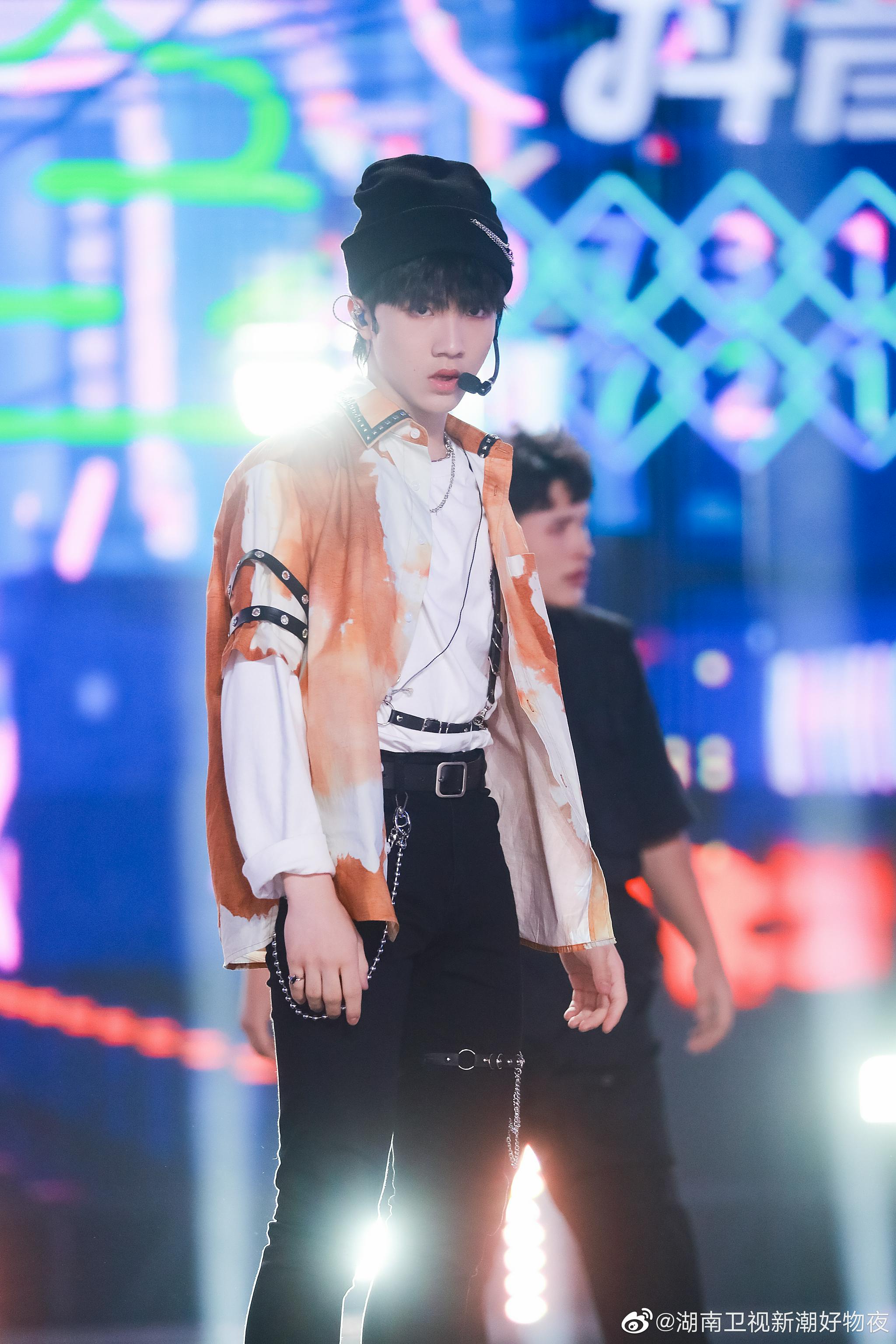 tf家族三代湖南卫视817晚会剧照来啦 朱志鑫 苏新皓 张极 左航