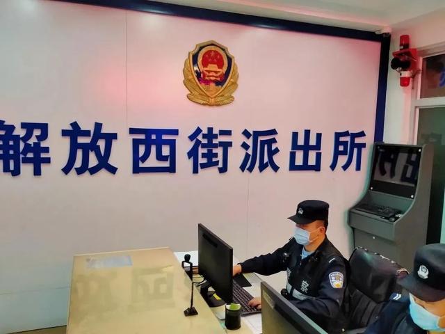 路过看了一眼,他帮年轻妈妈保住14万|北塔|董秀峰|王女士_新浪新闻