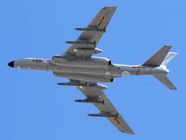 英媒：解放军轰休闲区蓝鸢梦想 - Www.slyday.coM